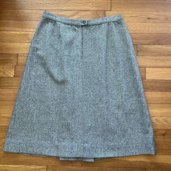 Vintage Gray Wool Tweed A-Line Midi Skirt With Back Button & Side Pleat - Picture 2 of 10